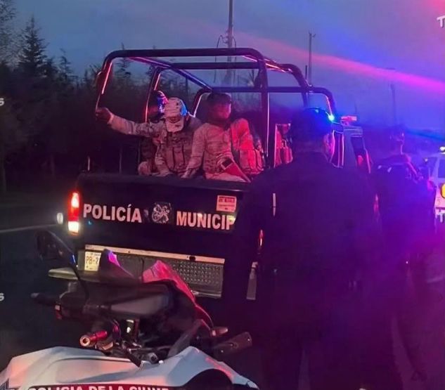 Detienen en Puebla a cinco elementos de la GN; brindarían protección a banda delictiva